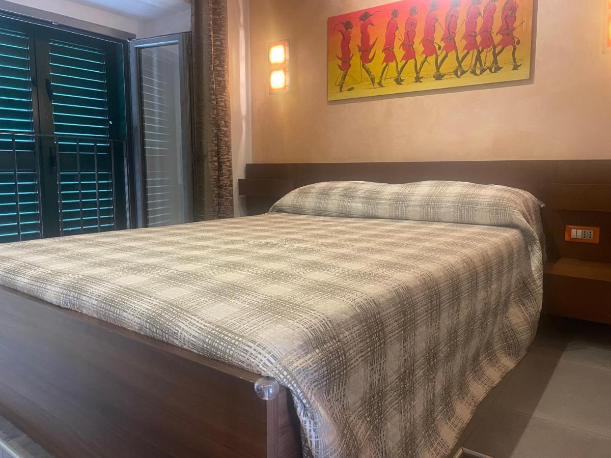 Be Your Home - Grazioso Monolocale Tra Porto E Stazione Civitavecchia Eksteriør bilde