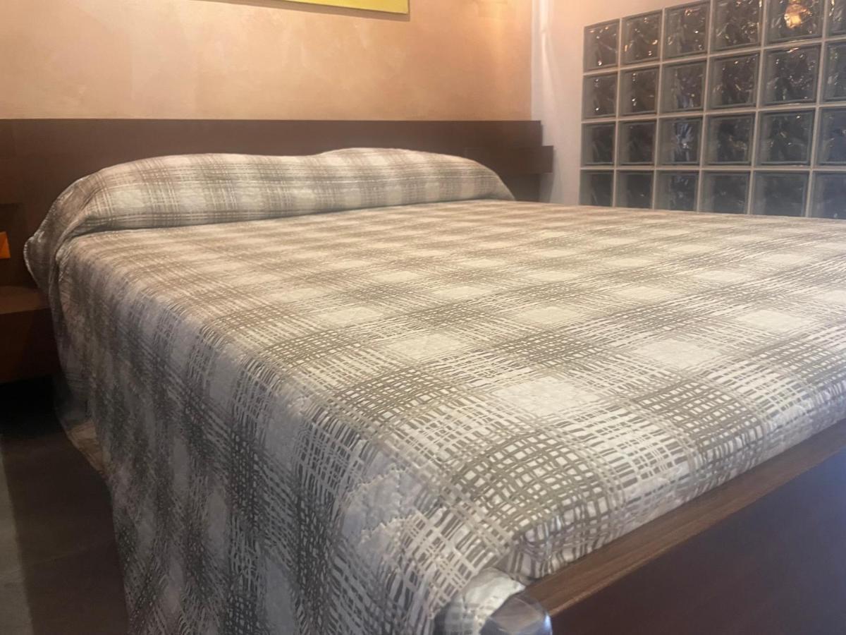 Be Your Home - Grazioso Monolocale Tra Porto E Stazione Civitavecchia Eksteriør bilde
