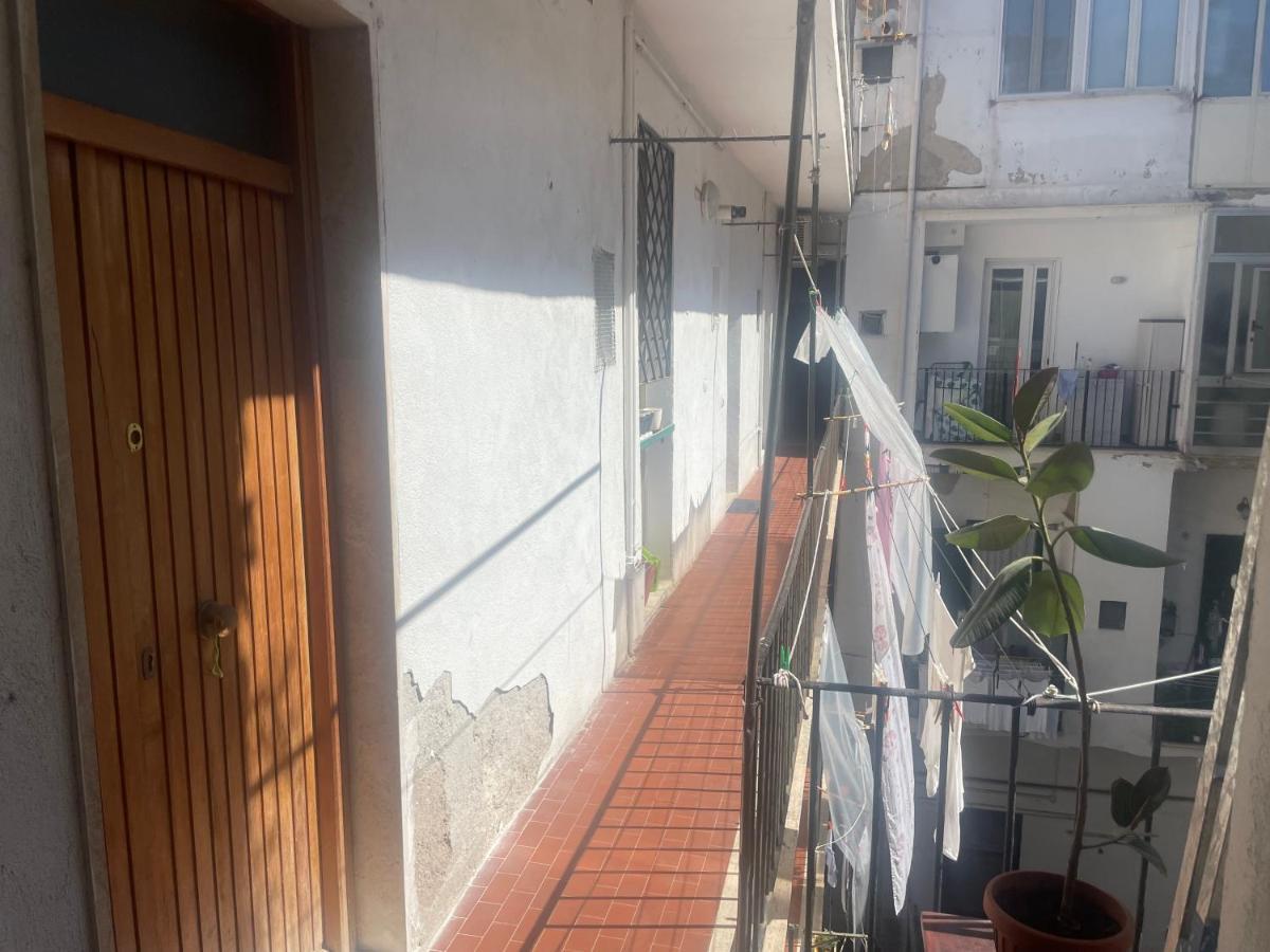Be Your Home - Grazioso Monolocale Tra Porto E Stazione Civitavecchia Eksteriør bilde